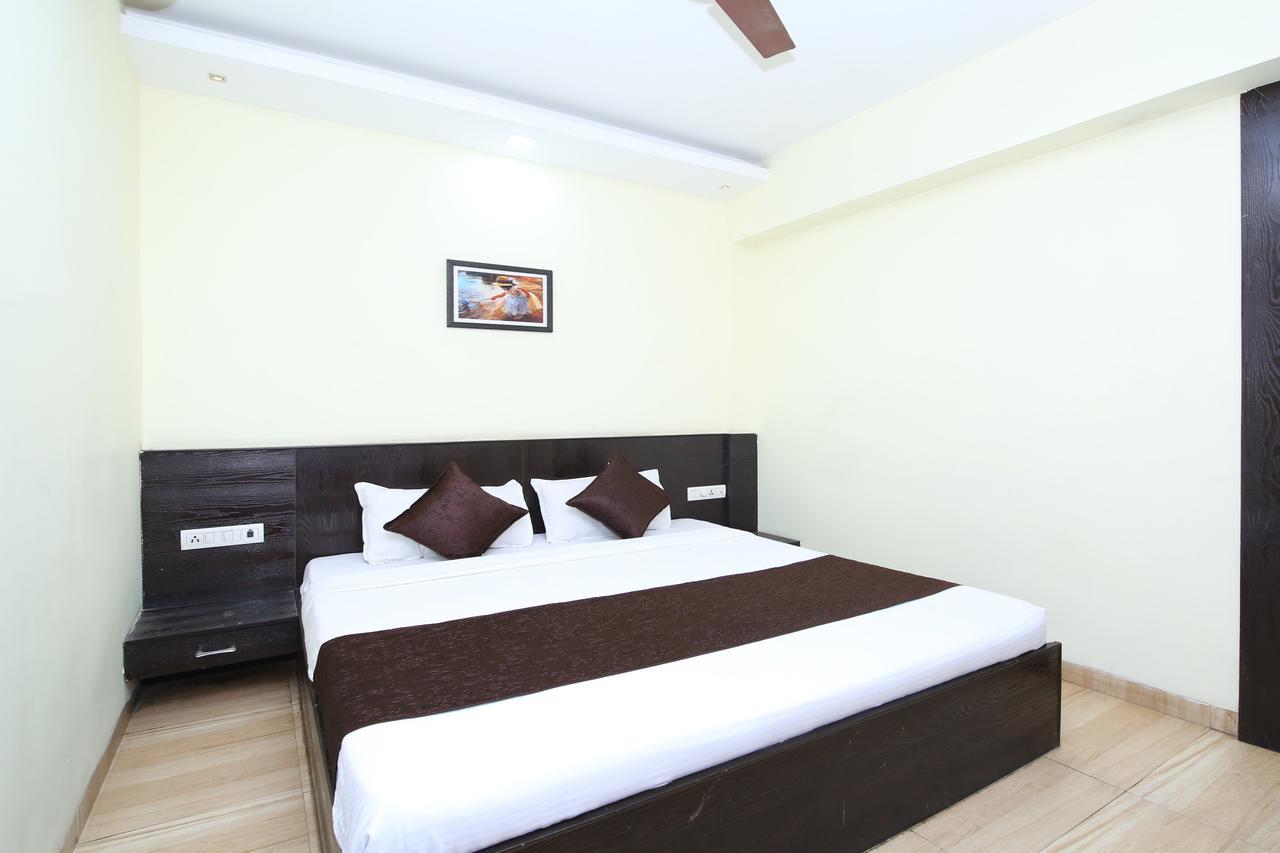 Oyo 2155 Hotel Wardhman Jabalpur Eksteriør billede